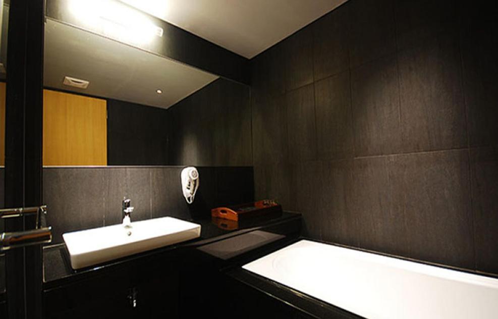 Chiayi Guanzhi Hotel Bagian luar foto
