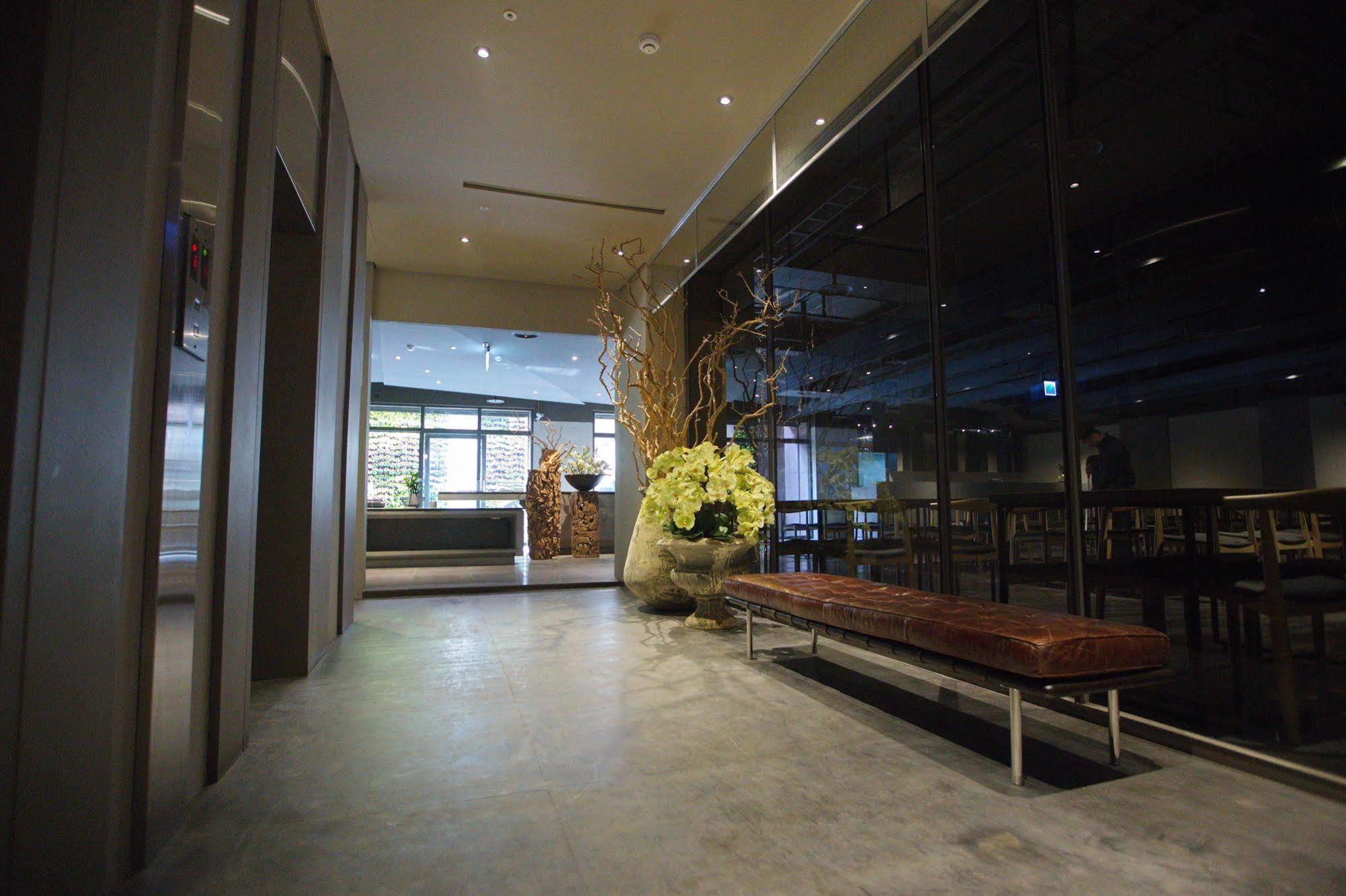 Chiayi Guanzhi Hotel Bagian luar foto