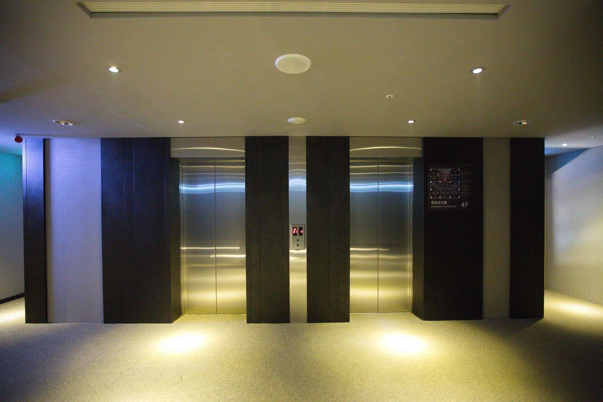 Chiayi Guanzhi Hotel Bagian luar foto